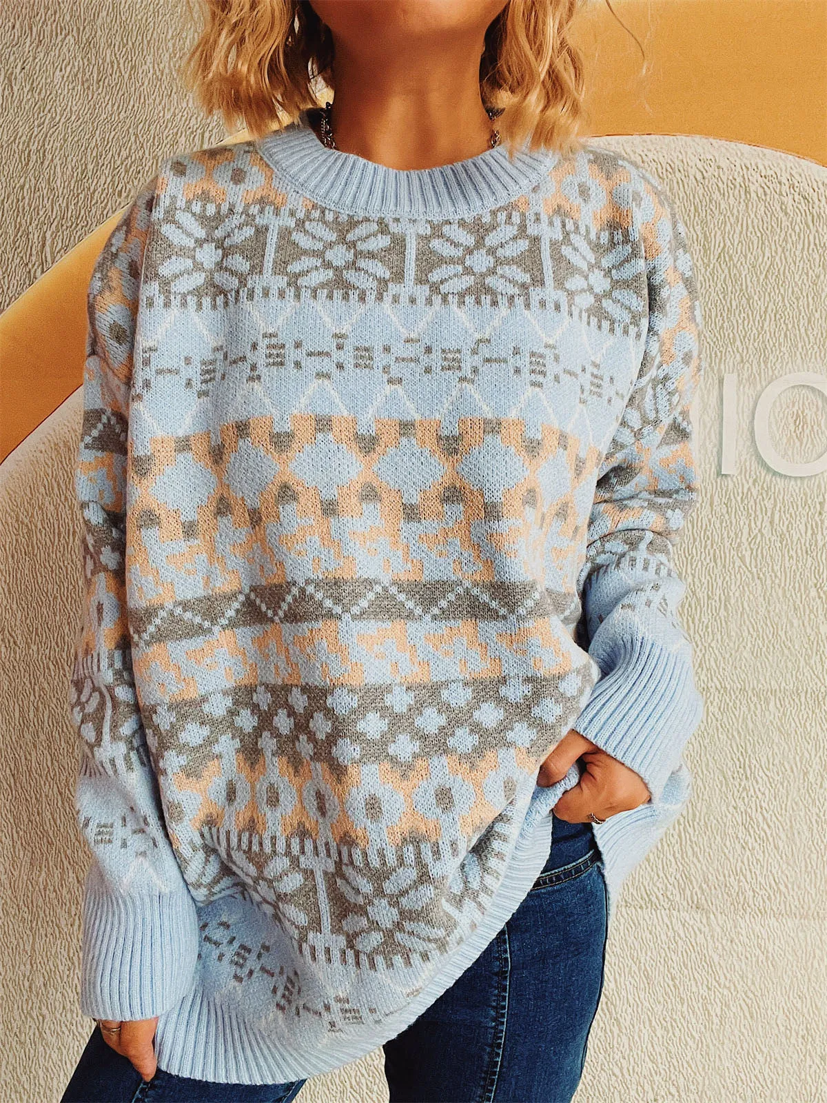 🌟 Geometric Round Neck Dropped Shoulder Sweater 🌟