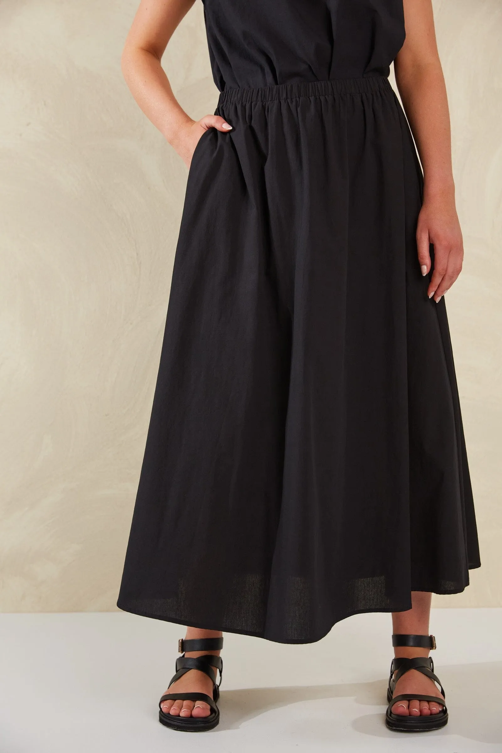 Adelfia Maxi Skirt - Domino