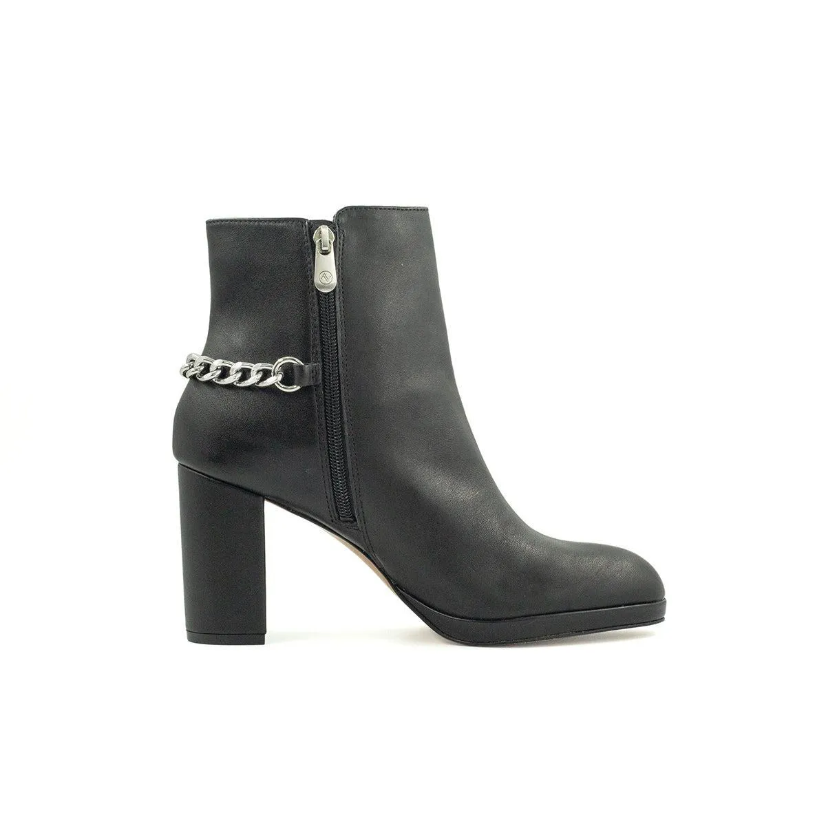 Adrienne Vittadini Sally Ankle Boots Leather Black Colour For Women