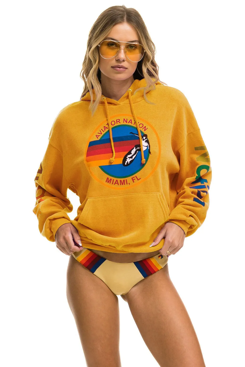 AVIATOR NATION MIAMI RELAXED PULLOVER HOODIE - GOLD