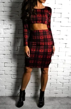 Directional Long Sleeve Crop - Red Tartan