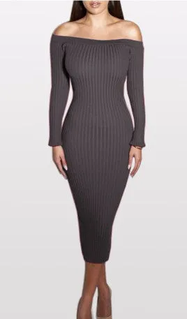 Fashion Long Sleeve Off Shoulder Slash Neck Sexy Club Women Dress Slim Bodycon Knitted Sweater Knee-Length Party Night Dresses