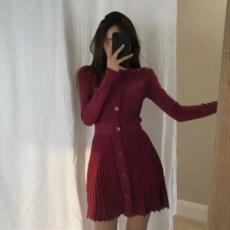 Knitted Pleated Mini Dress Women Vintage Black Sweater Dresses Winter Korean Elegant Long Sleeve Pink Bodycon Vestidos New