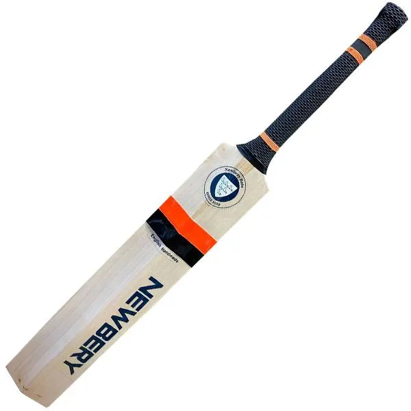 Newbery The Master 100 SPS Junior Cricket Bat