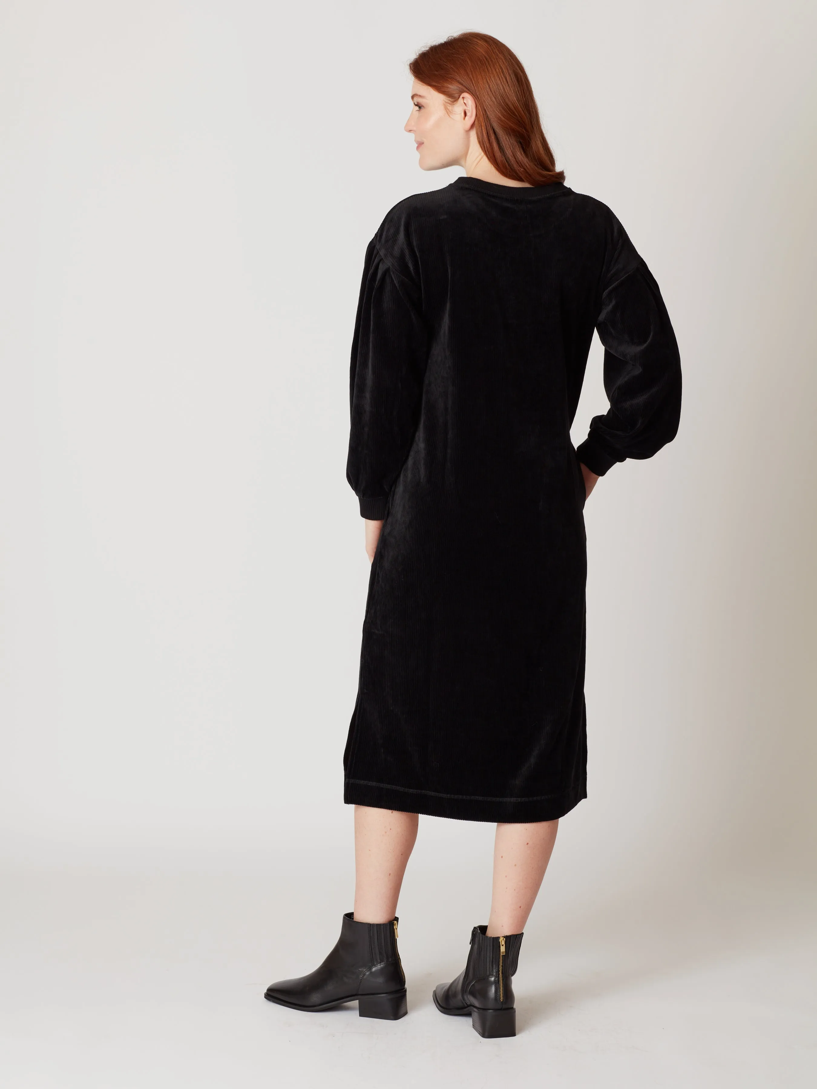 Novalee Velvet Sweater Midi Dress