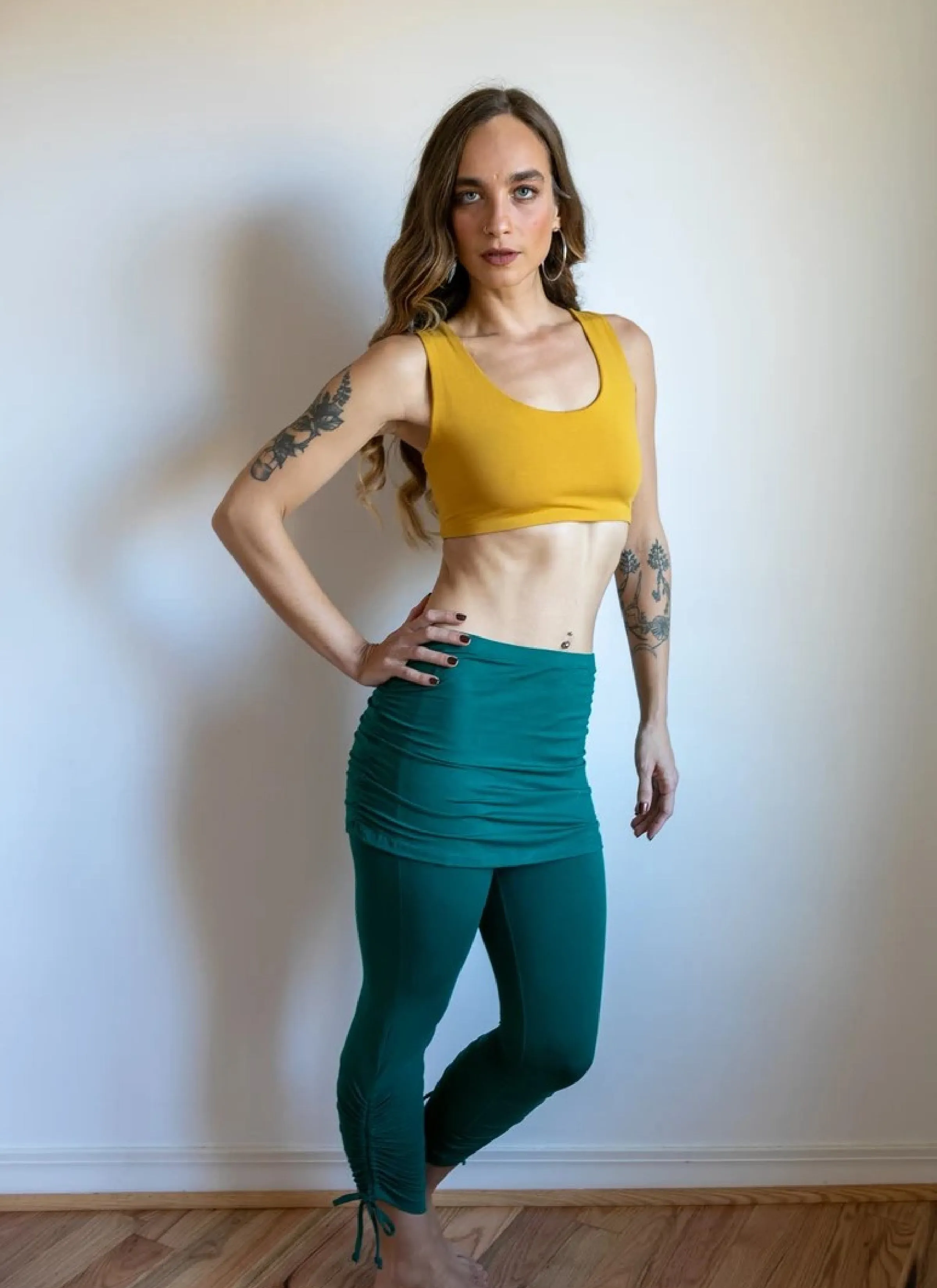 Ruched Cinched Yoga Leggings with Mini Skirt in Jasper Green