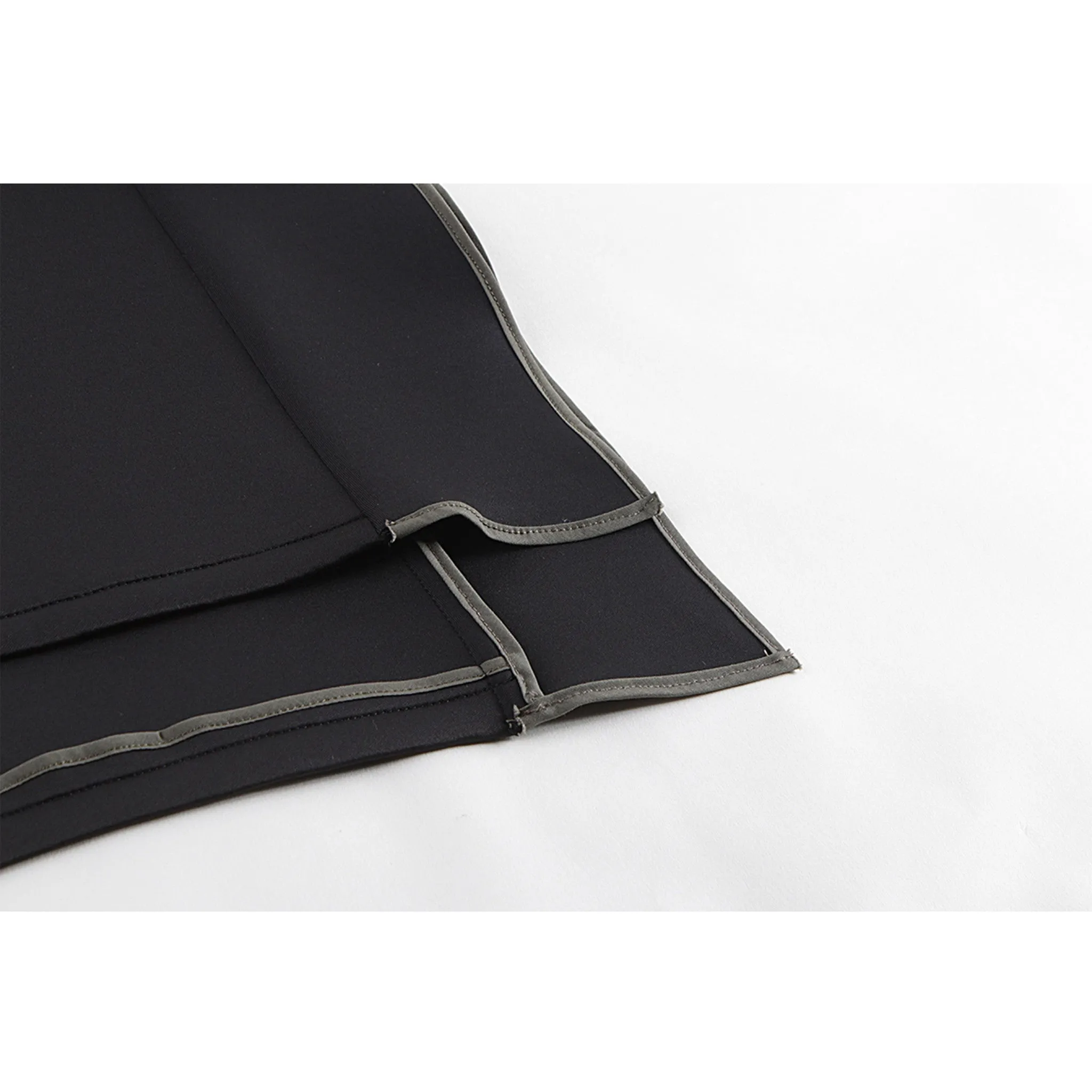 Wing Panel Skirt